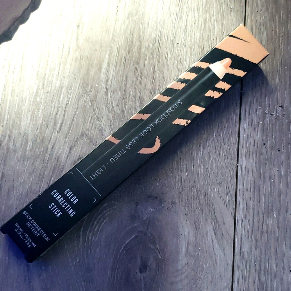 Smashbox look less tired -light